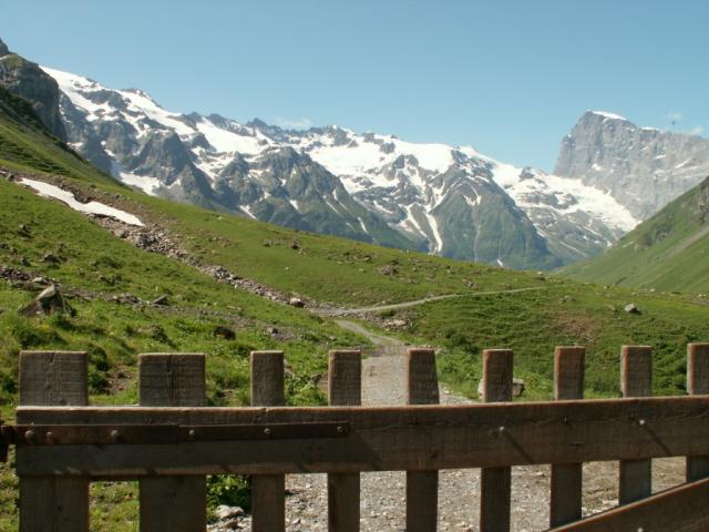 Blick zurück, rechts der Titlis