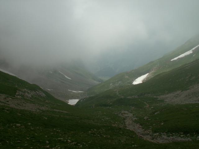 Nebelverhangen ist die Aussicht