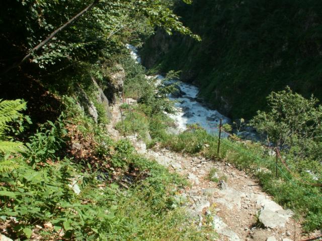 alles dem wilden Stäubenbach entlang aufwärts
