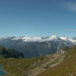 alle grossen Berge aufgereiht. Spannort, Krönten, Griessenhorn, Sustenhorn