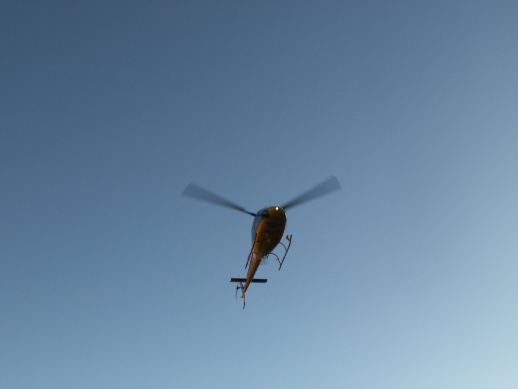 Heliktopter bringt Nachschub