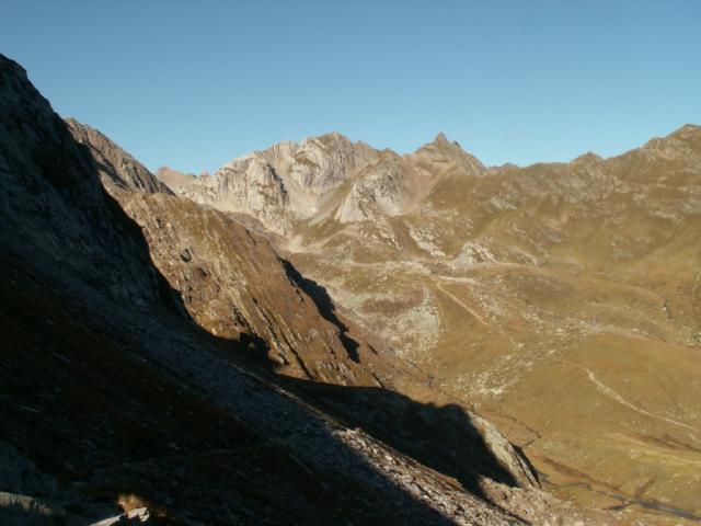 Blick zurück ins Val Torta und zur Cristallina Hütte