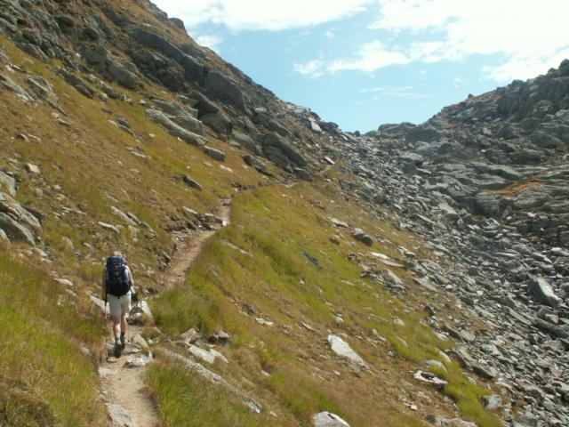 weiter Richtung Übergang Punkt 2431 m.ü.M.