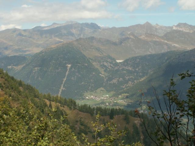 Piotta im Tal, Ritom Stausee und Wasserkraftwerk