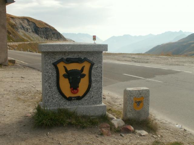 Grenzstein von der anderen Seite