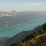 der Brienzersee, im Hintergrund die Brienzer Rothornkette