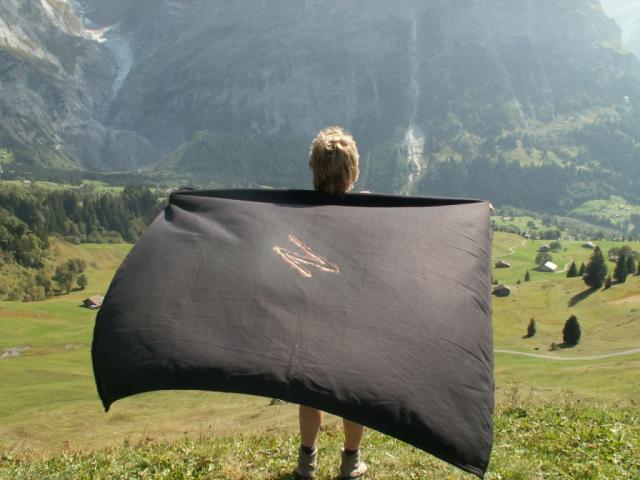 Mäusi versucht sich als Zorro