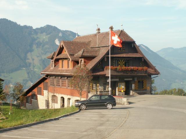 Bergstation Standseilbahn Treib - Seelisberg