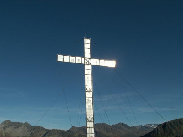 das Kreuz auf dem Oberen Höhenberg 2303 m.ü.M.