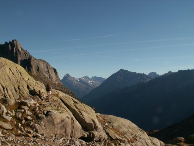 im Hintergrund die Windgällen und der Bristen