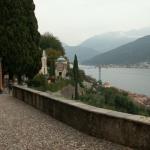 Aussicht auf den wohl schönsten Friedhof im Tessin