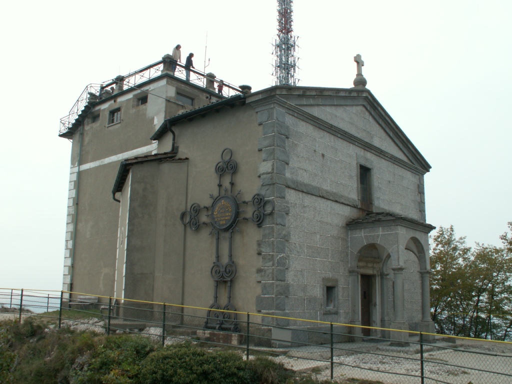 Kirche auf dem San Salvatore