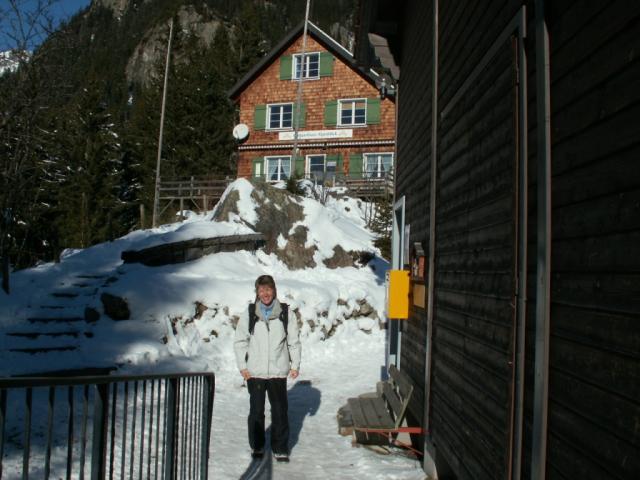 Mäusi bei der Bergstation Arnisee