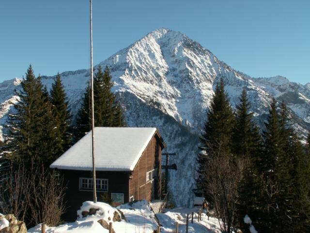 Seilbahn Station Intschi - Arnisee