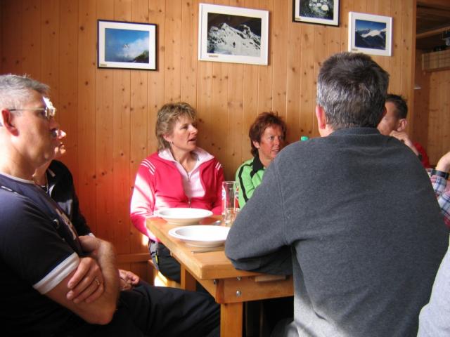 Aha, die Suppe kommt