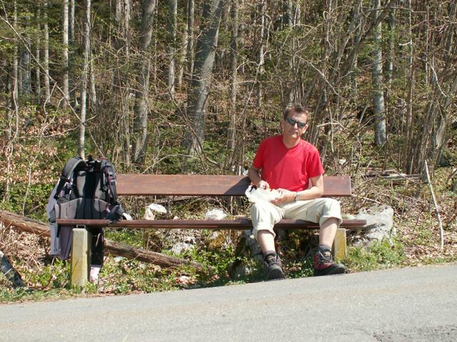 Franco bereitet den Znüni vor