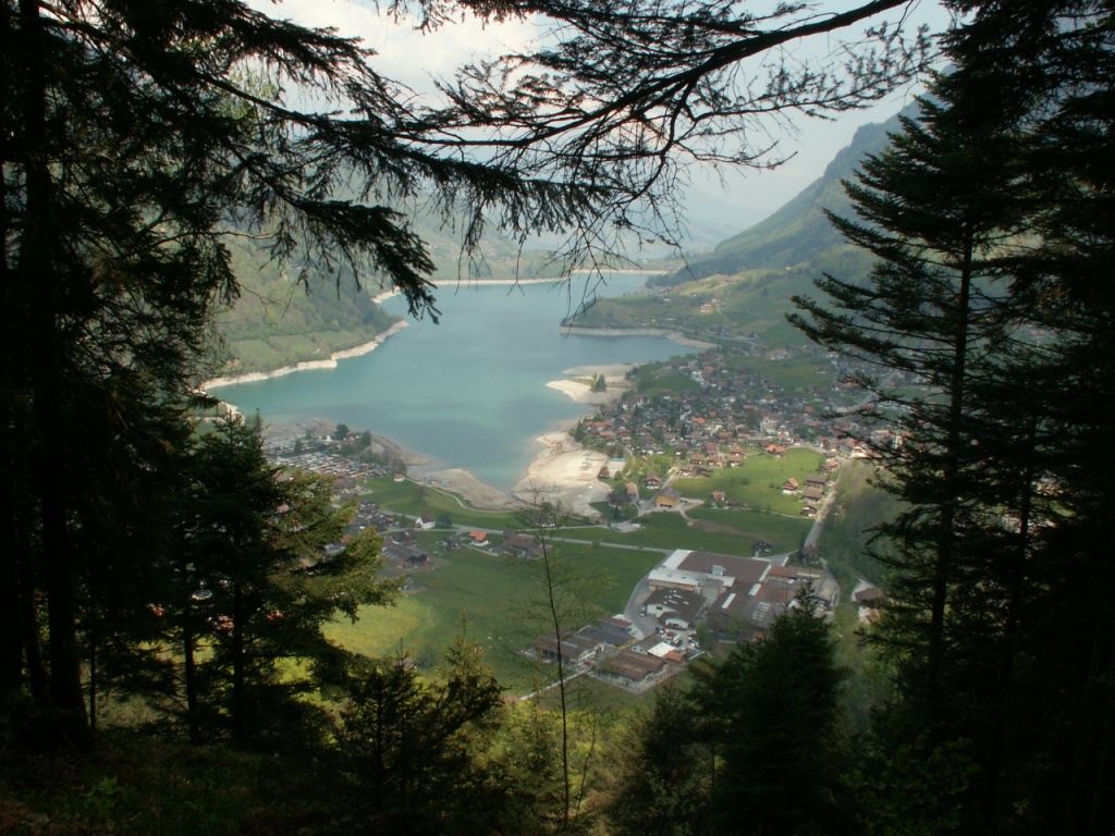 Lungern mit gleichnamigen See