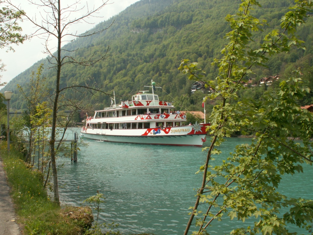 Aarekanal kurz vor Interlaken