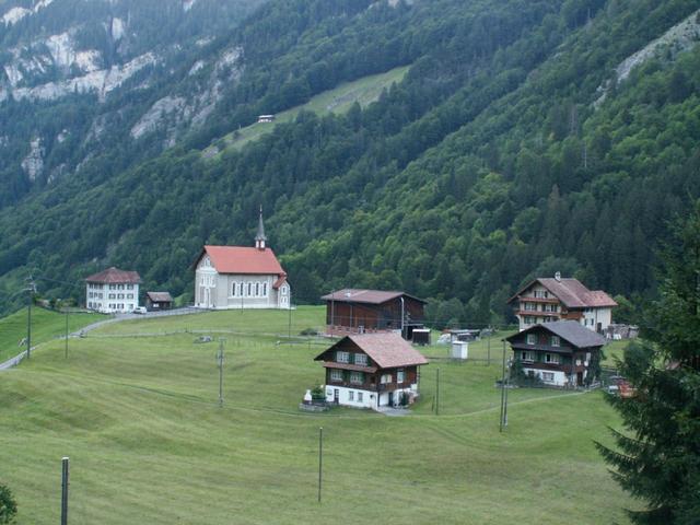 Bisisthal mit schöner Kirche