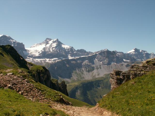 Ruosalper Chulm mit Blick Richtung Uri