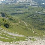 Blick runter zum Klausenpass