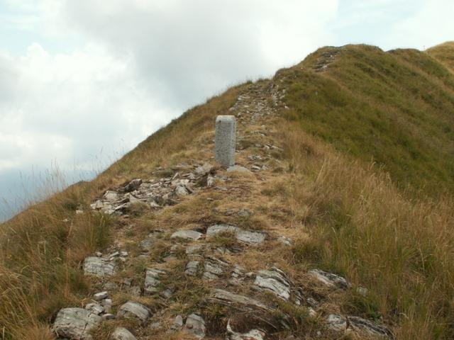 Grenzstein Italien-Schweiz