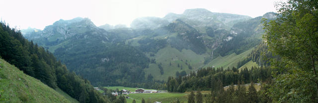 Breitbildfoto der Stöckalp