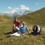 Mäusi, Fabrizio und Riccardo. Im Hintergrund der Titlis