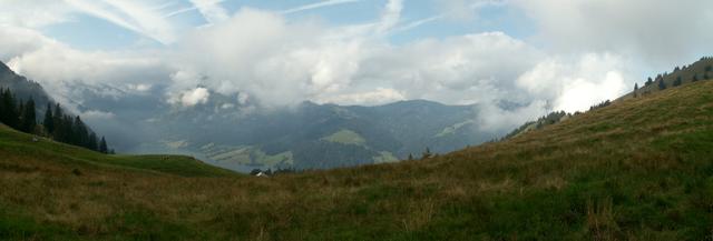 Breitbildfoto Richtung Wägitalersee