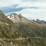 Breitbildfoto mit Blick Richtung Sustli- und Sewenhütte