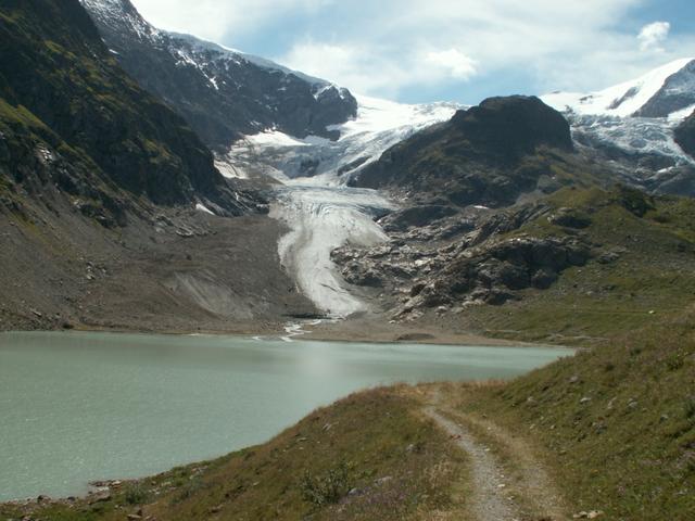 Gletschersee mit Steingletscher