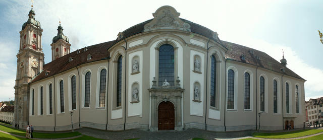 Breitbildfoto der Kathedrale von St.Gallen