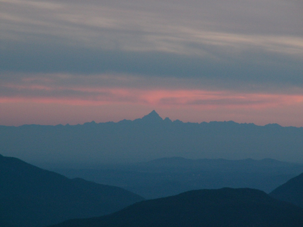 man sieht sogar der Monviso, der Hausberg von Turin