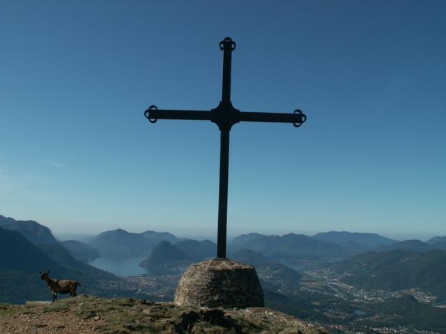 das grosse Bergkreuz auf dem Motto della Croce