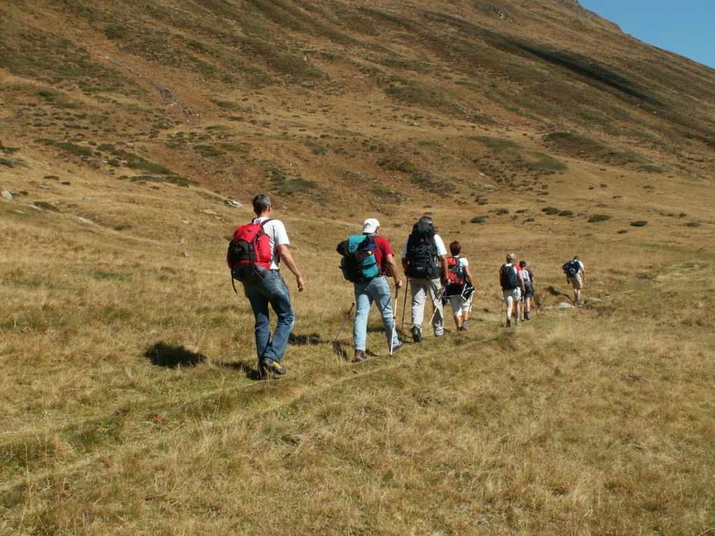 der schönen Val Piora entlang