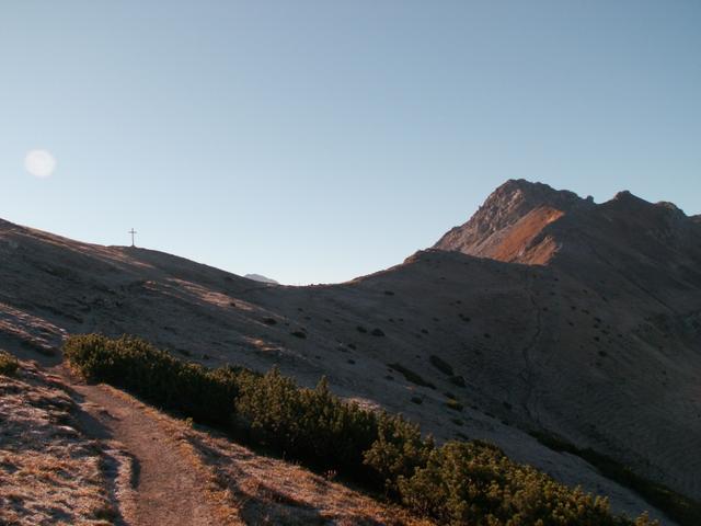 schöne Gratwanderung Richtung Augstenberg