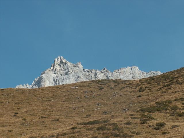 nein es sind nicht die Dolomiten, sondern der Drusenfluh