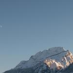 Wasserberg mit Mond