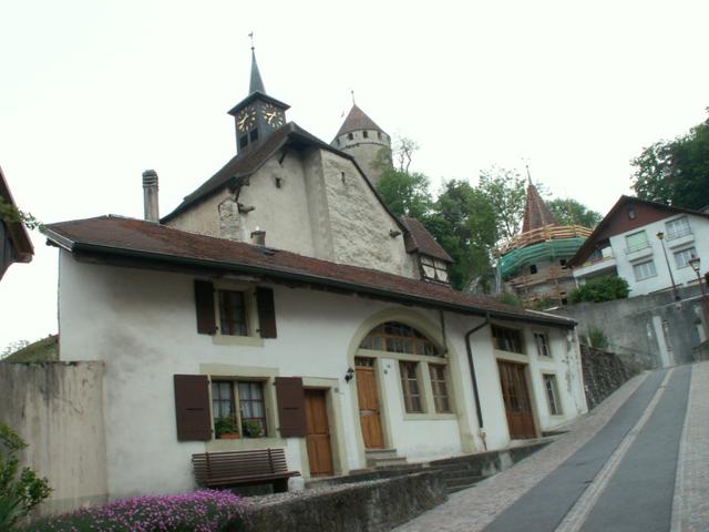 auf dem Weg zum Schloss von Lucens