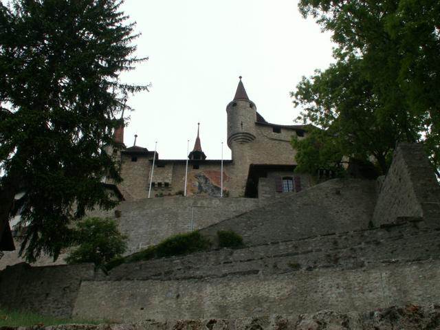 Schloss Lucens