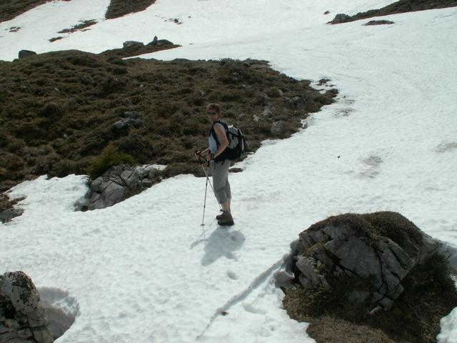 Mäusi im Schnee