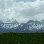 Breitbildfoto von Sädel mit Blick Richtung Berner Oberländer Berge