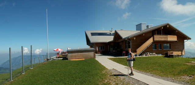 Breitbildfoto Aussichtsrestaurant auf dem Fronalpstock