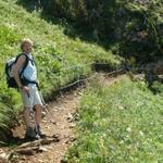 Mäusi ist begeistert vom Wanderweg