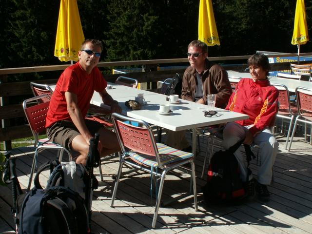 Franco, Elvira und Jörg beim Kaffee