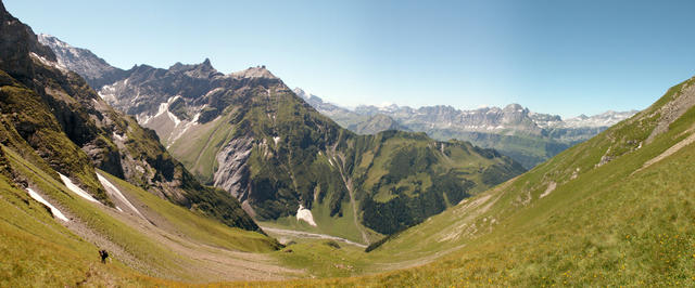 Blick vom Richetlipass runter ins Durnachtal