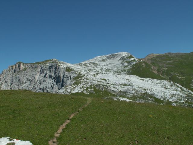 sehr schöner Bergweg mit grandioser Aussicht