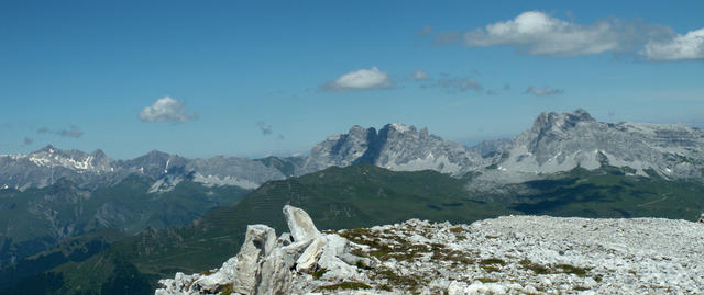 Breitbildfoto Schesaplana, Drusenfluh und Sulzfluh