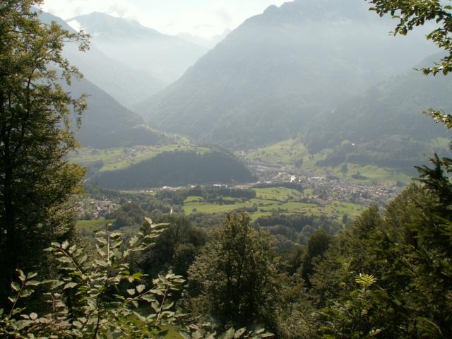 Blick runter nach Schwanden