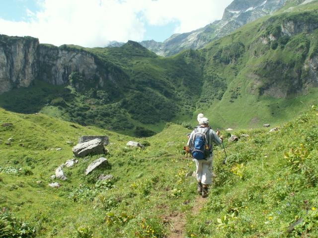 unser nächstes Ziel liegt vor uns der Joch bei Chilchli